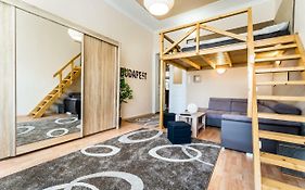Bpr A2 Downtown Comfy Apartment